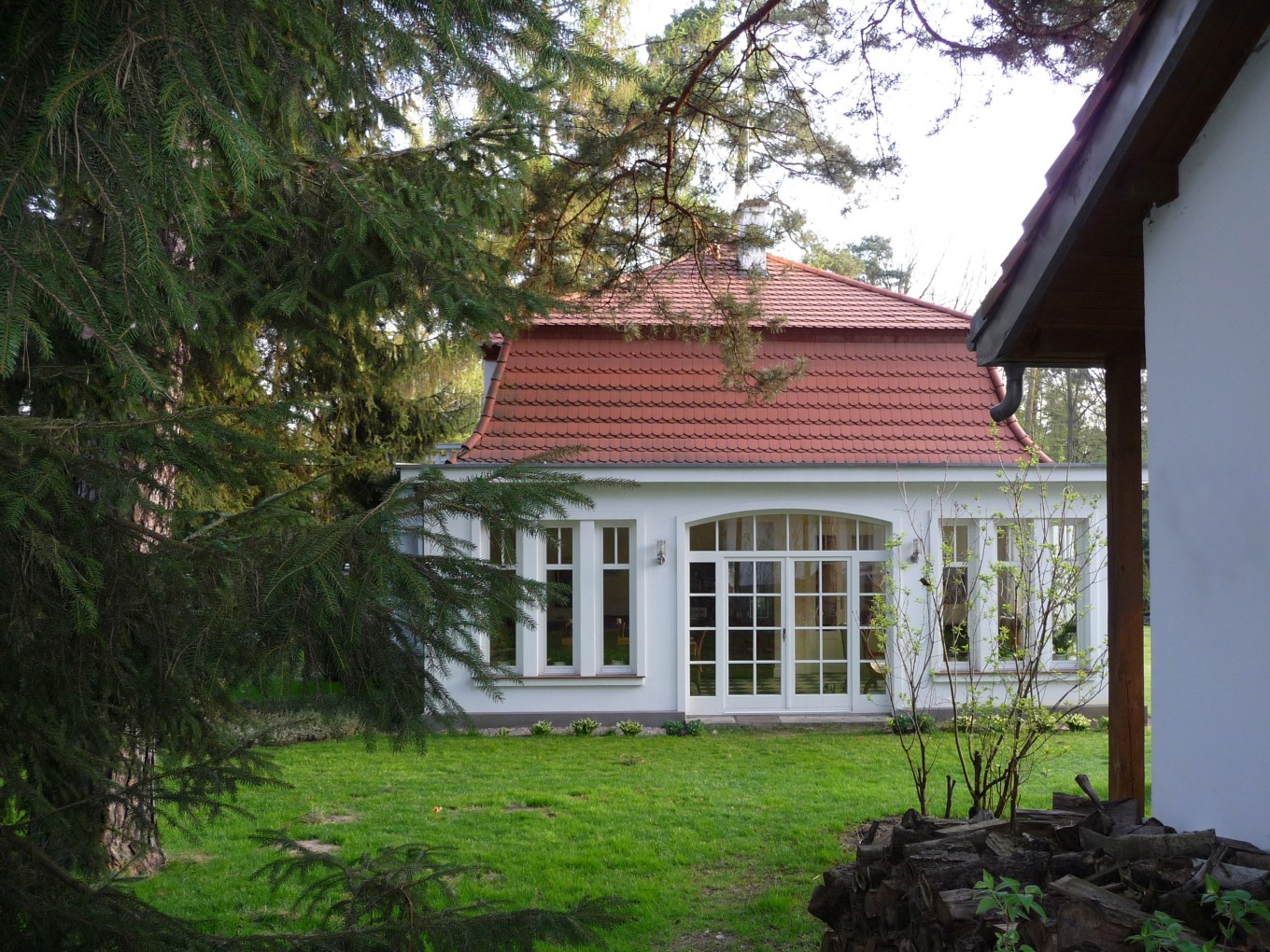 Projekt renowacji i rozbudowy - Zabytkowy dom w Podkowie Leśnej :: JMSA - biuro architektoniczne, architekci Magdalena Ignaczak, Jacek Kunca