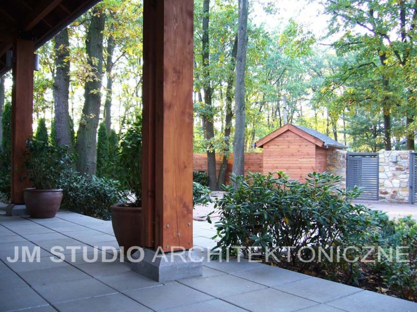 Projekty ogrodów - Ogród leśny między dębami :: JMSA - biuro architektoniczne, architekci Magdalena Ignaczak, Jacek Kunca