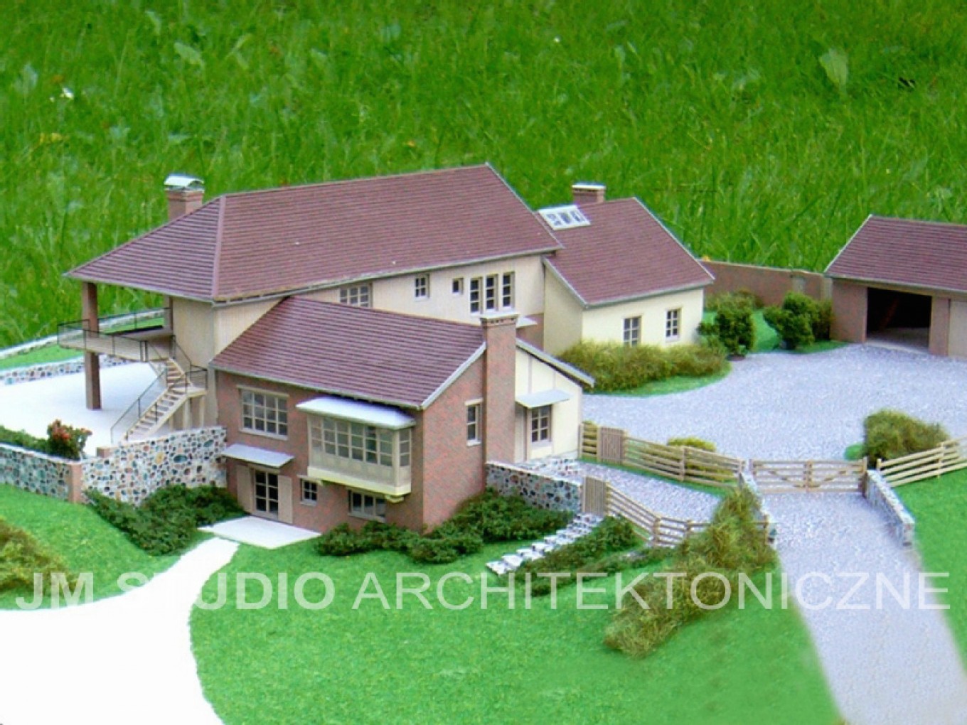 Projekt architektoniczny domu 500 m2 - Dom na skarpie :: JMSA - biuro architektoniczne, architekci Magdalena Ignaczak, Jacek Kunca