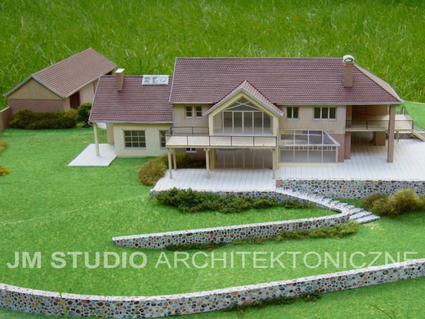 Projekt architektoniczny domu 500 m2 - Dom na skarpie :: JMSA - biuro architektoniczne, architekci Magdalena Ignaczak, Jacek Kunca